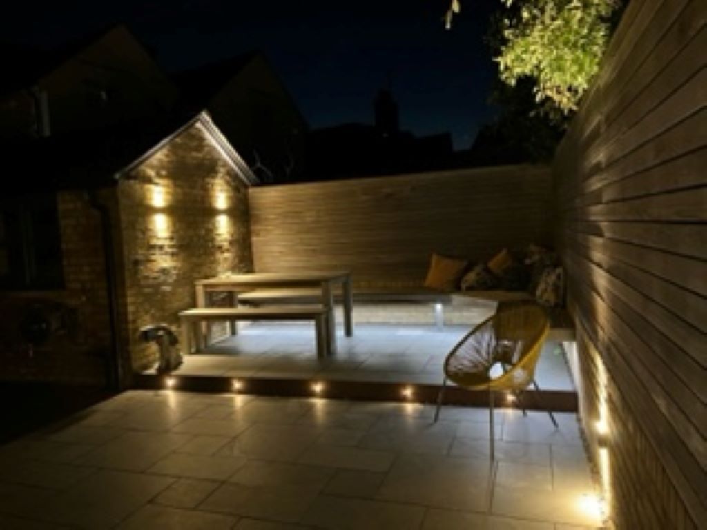 2 bed end terrace house for sale in High Street, Hinxton, Saffron Walden CB10, £425,000