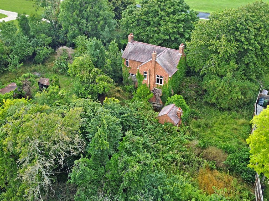 3 bed detached house for sale in West Green, Barrington, Cambridge CB22, £1,250,000