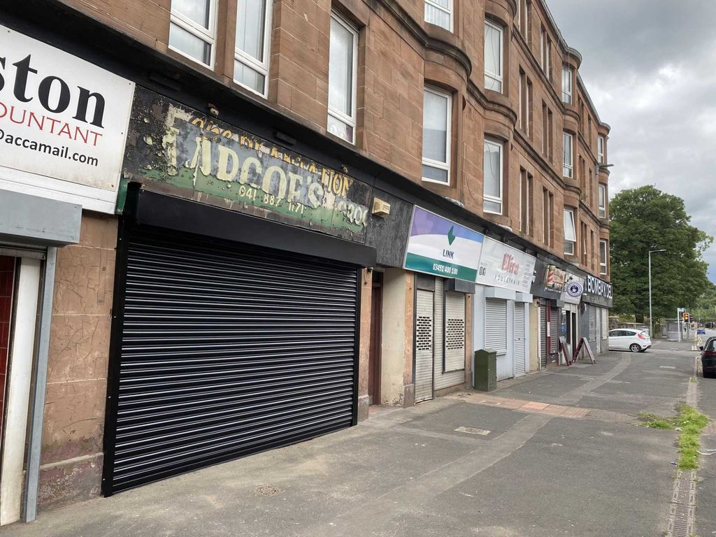 Retail premises to let in Caledonia Street, Paisley PA3, £7,800 pa