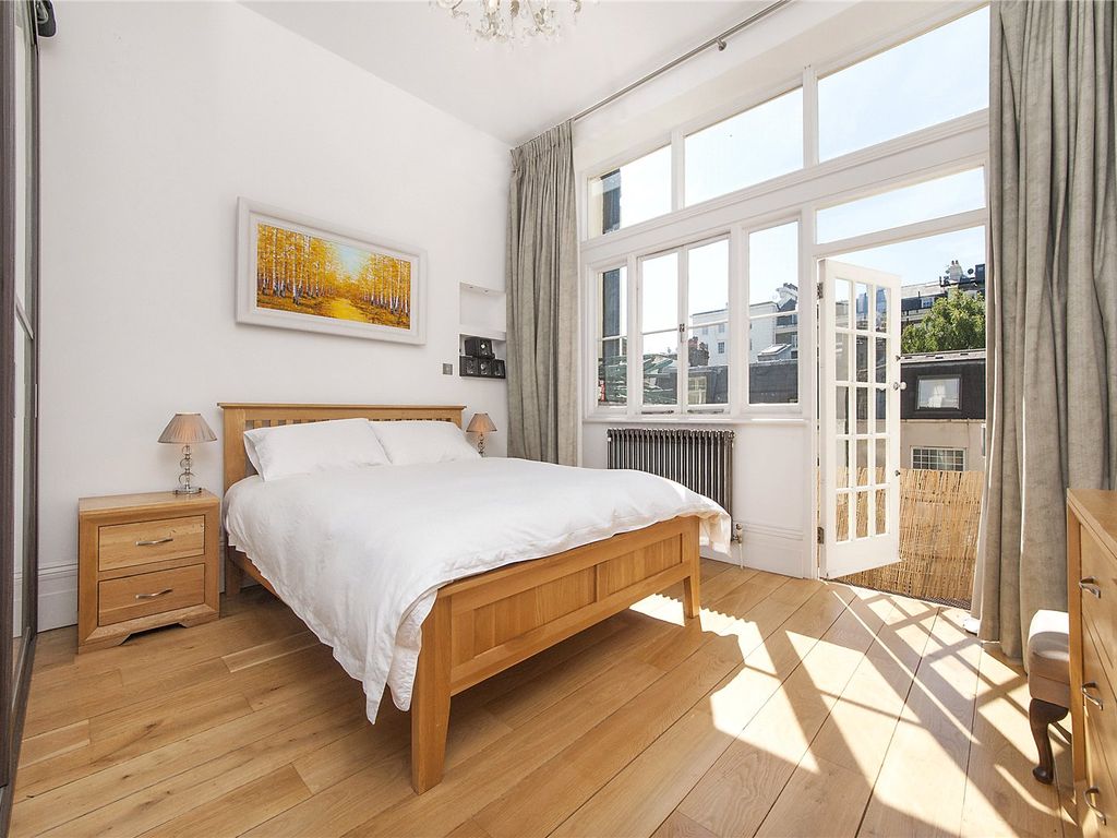 1 bed flat for sale in Hyde Park Square, Hyde Park W2, £1,350,000
