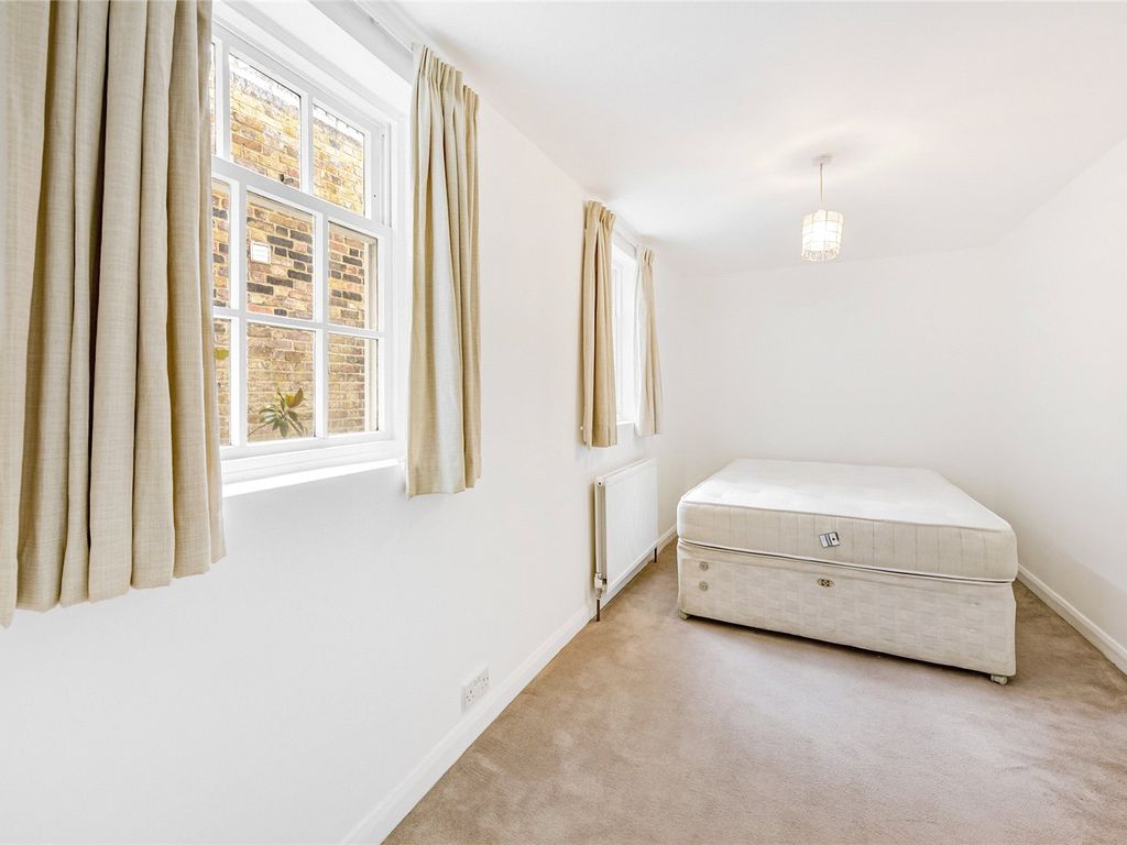 1 bed flat for sale in Tachbrook Street, Westminster SW1V, £475,000