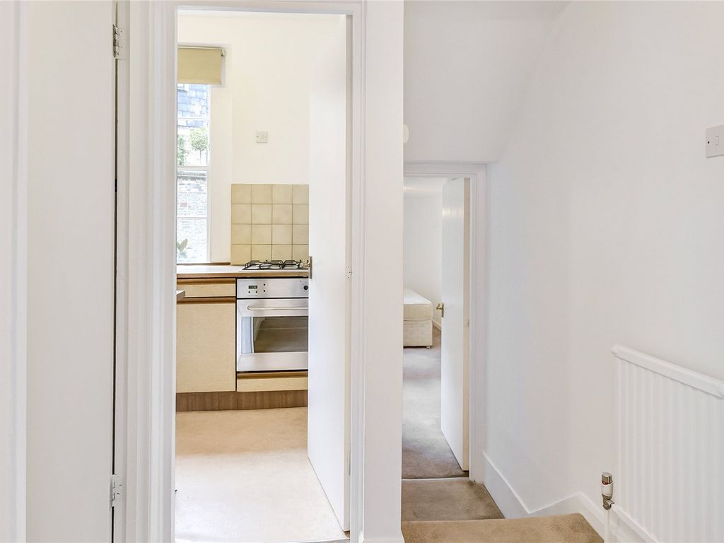 1 bed flat for sale in Tachbrook Street, Westminster SW1V, £475,000