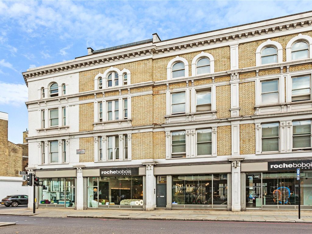 2 bed flat for sale in Chelsea Walk, 292-294 Fulham Road, Chelsea, London SW10, £565,000