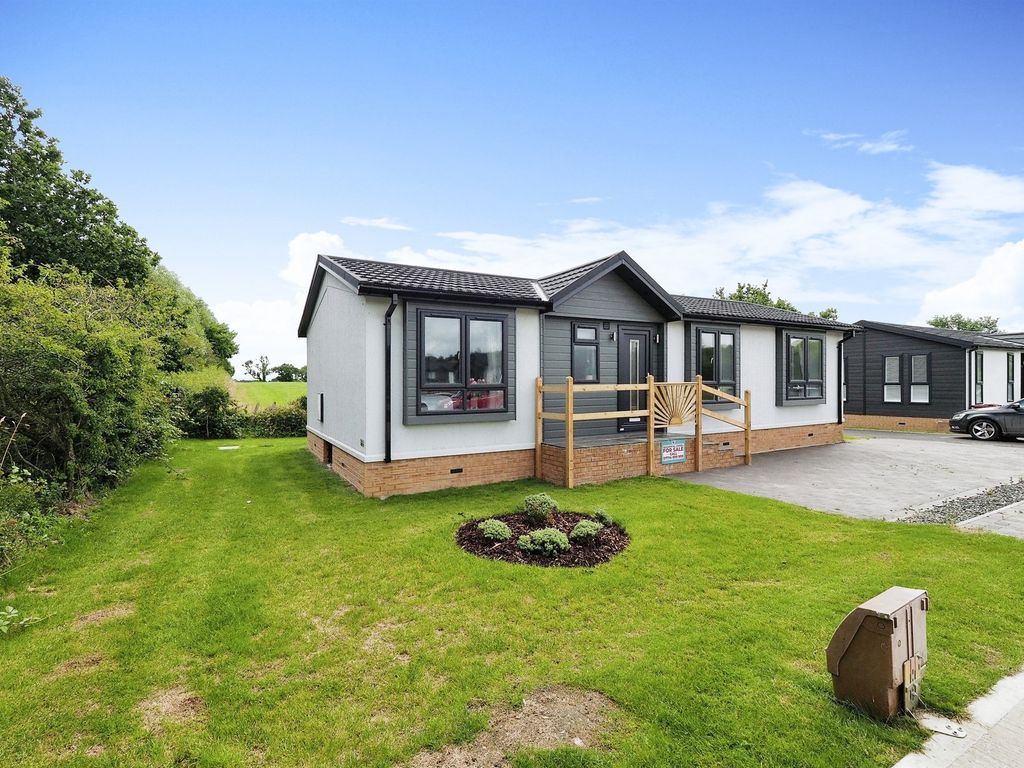 New home, 2 bed detached bungalow for sale in Mickley Lane, Stretton, Alfreton DE55, £275,000