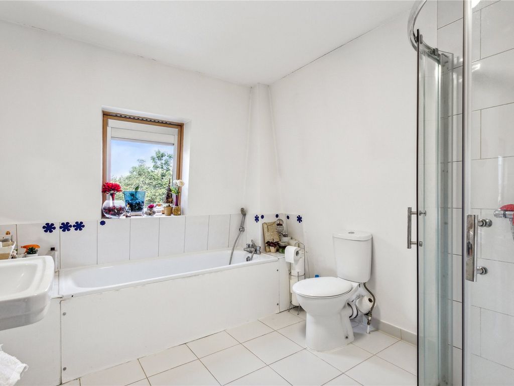 4 bed property for sale in Rosaline Road, Fulham SW6, £1,250,000