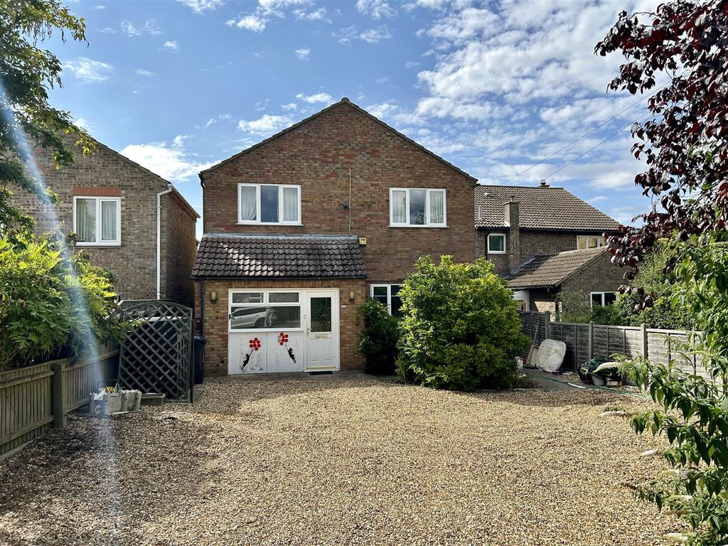 4 bed detached house for sale in Station Road, Haddenham, Ely CB6, £499,950
