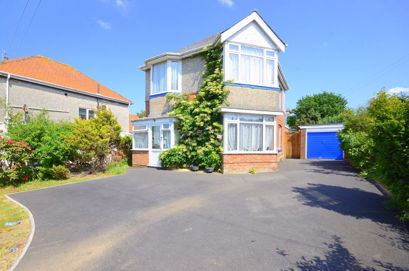 3 bed detached house for sale in Charminster Road, Bournemouth BH8, £425,000