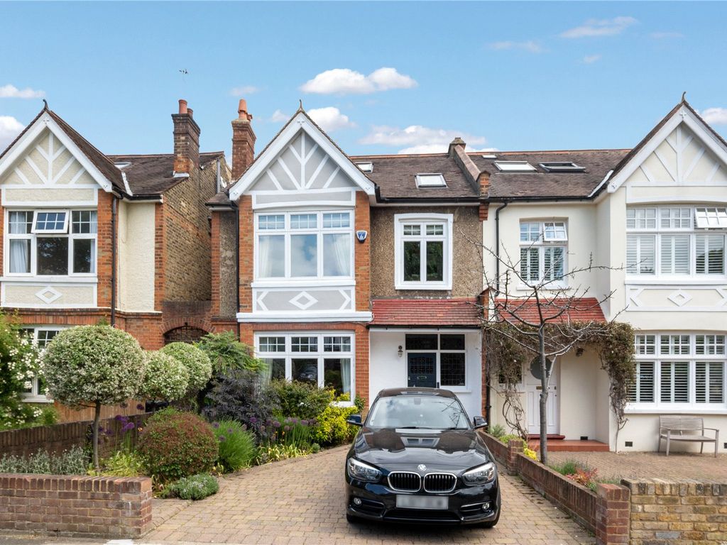 5 bed property for sale in Cassilis Road, St Margarets TW1, £1,650,000