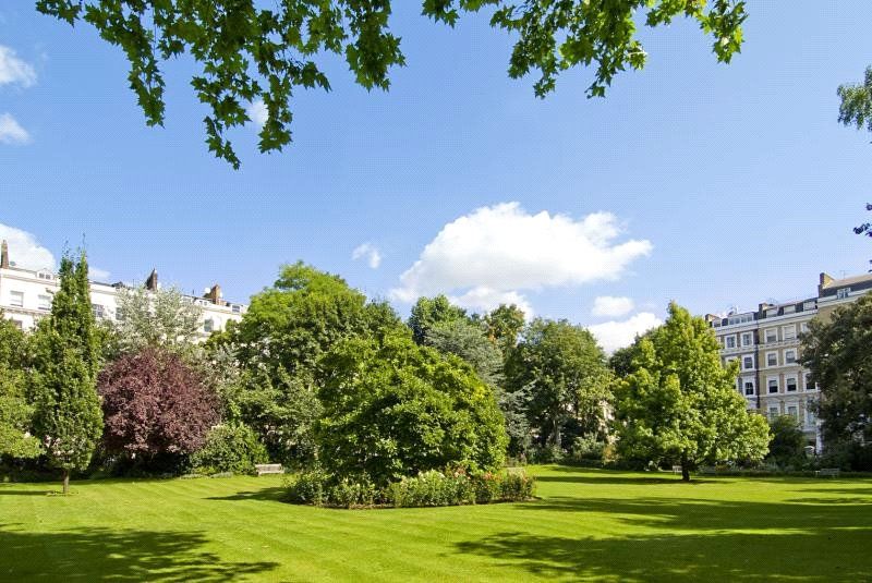 3 bed flat for sale in Atherstone House, 69A Gloucester Road SW7, £2,250,000