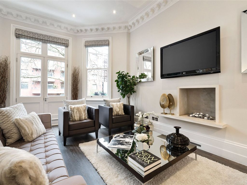 3 bed flat for sale in Brechin Place, South Kensington SW7, £3,150,000