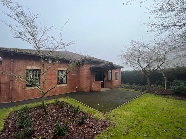 Office to let in Kingswood Business Park, Albrighton WV7, £21,600 pa