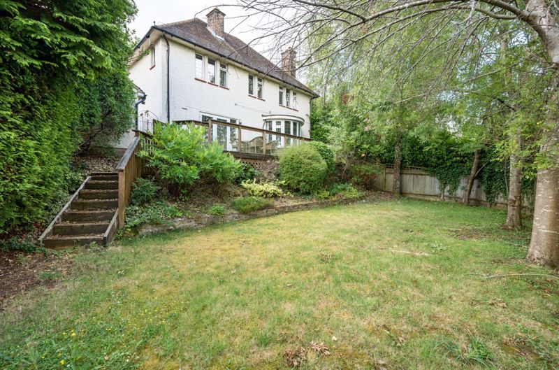 4 bed detached house for sale in Purley Hill, Purley CR8, £750,000