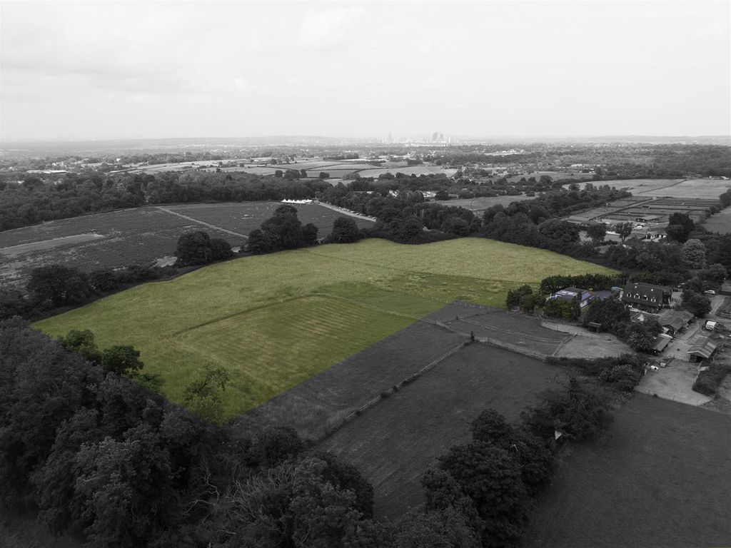 Land for sale in Tonbridge Close, Banstead SM7, £425,000