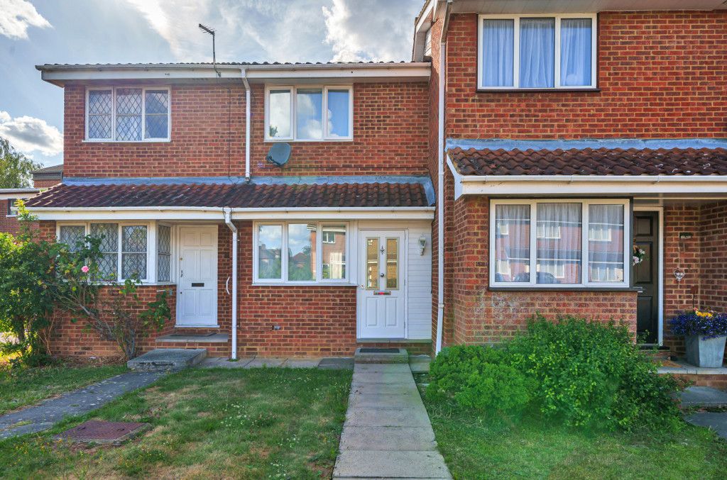 1 bed terraced house for sale in Waller Drive, Northwood, Hillingdon HA6, £375,000