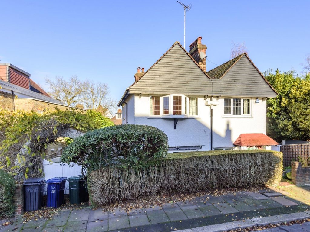4 bed detached house for sale in The Park, Golders Hill Park, London NW11, £1,700,000