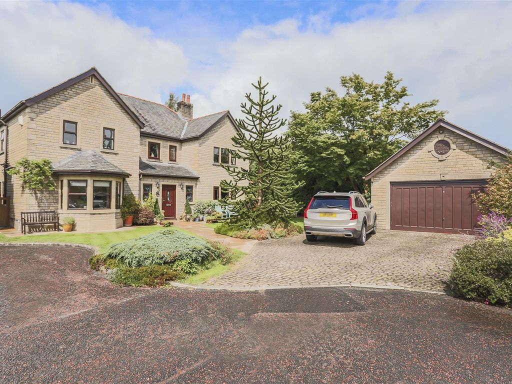 4 bed detached house for sale in Brambles Close, Barrow, Clitheroe BB7, £649,950