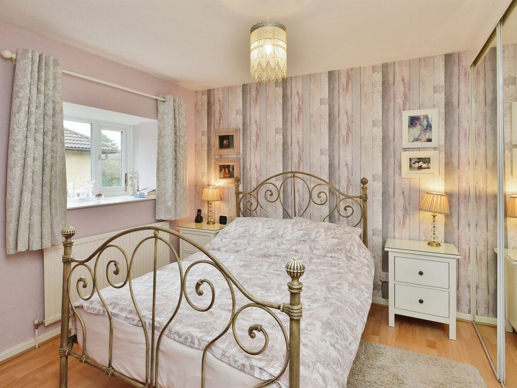 3 bed link-detached house for sale in Albury Court, Great Holm, Milton Keynes MK8, £375,000