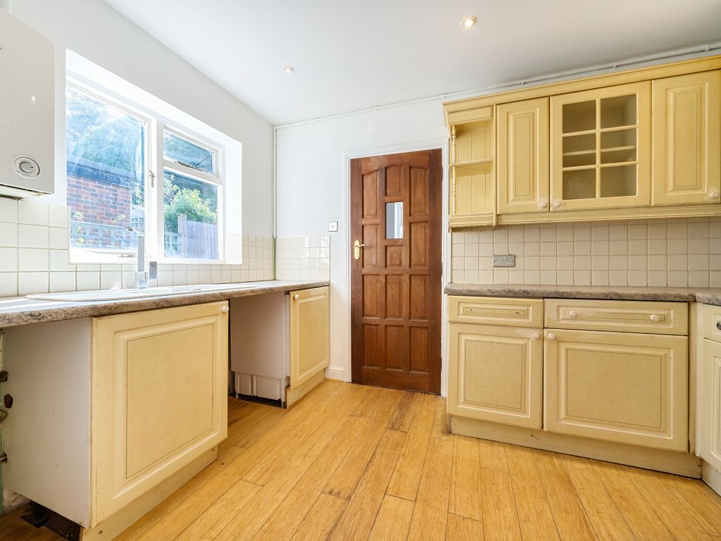2 bed end terrace house for sale in Blackheath Lane, Blackheath, Guildford, Surrey GU4, £475,000