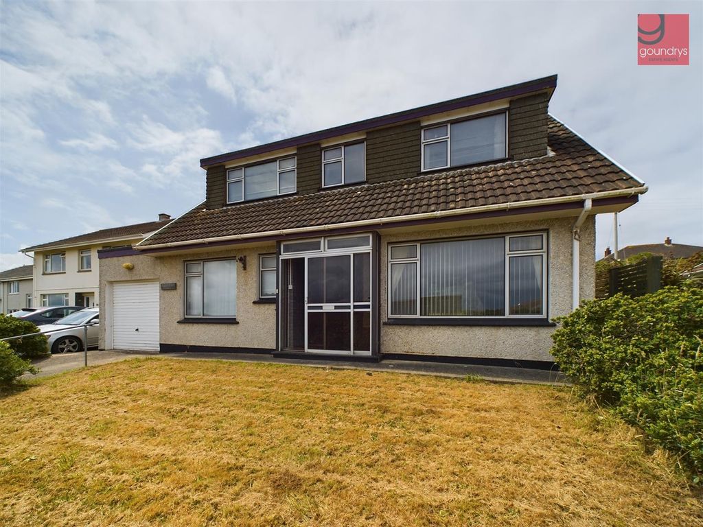 4 bed detached house for sale in Tredinnick Way, Perranporth TR6, £400,000