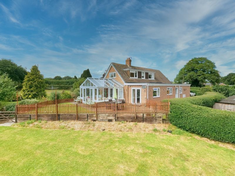 4 bed detached house for sale in Cold Hatton, Telford TF6, £700,000