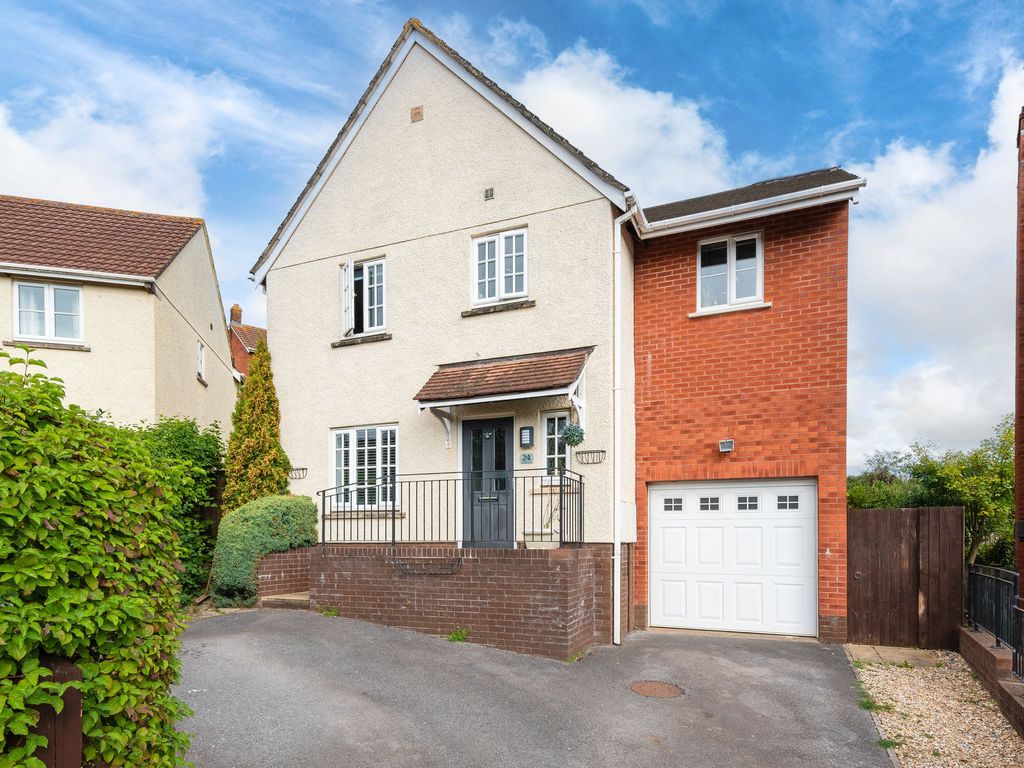 4 bed detached house for sale in Cromwells Meadow, Crediton EX17, £395,000