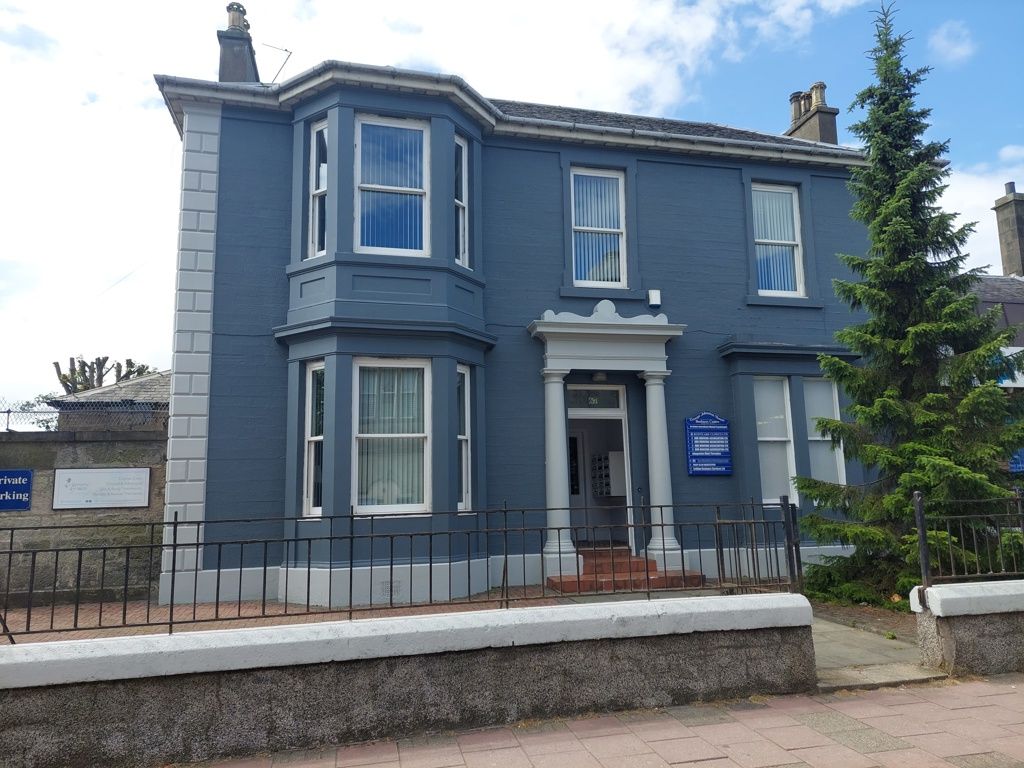 Office to let in 61 Bank Street, Lochgelly, Fife KY5, Non quoting