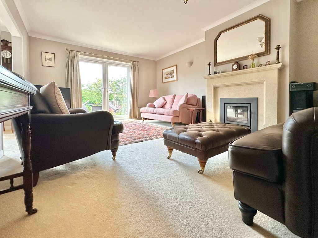 4 bed detached house for sale in Bannerdown Road, Batheaston, Bath BA1, £790,000