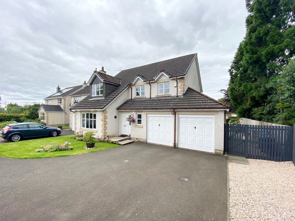 4 bed detached house for sale in 7, Mayfield Gardens, Milnathort KY13, £415,000