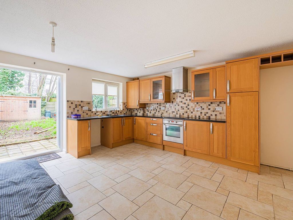 3 bed terraced house for sale in Crosslet Vale, Greenwich, London SE10, £700,000