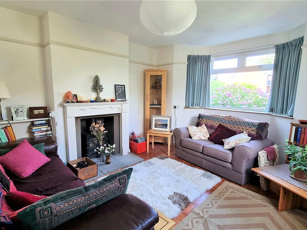 3 bed detached house for sale in Victoria Street, Shaftesbury, Dorset SP7, £395,000