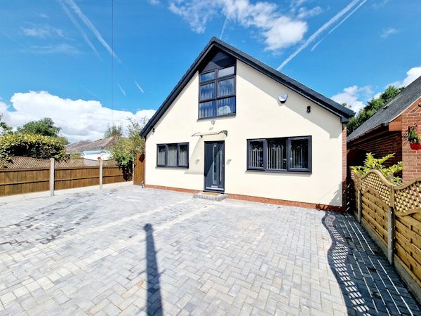 New home, 4 bed bungalow for sale in Little Green Lanes, Sutton Coldfield B73, £495,000