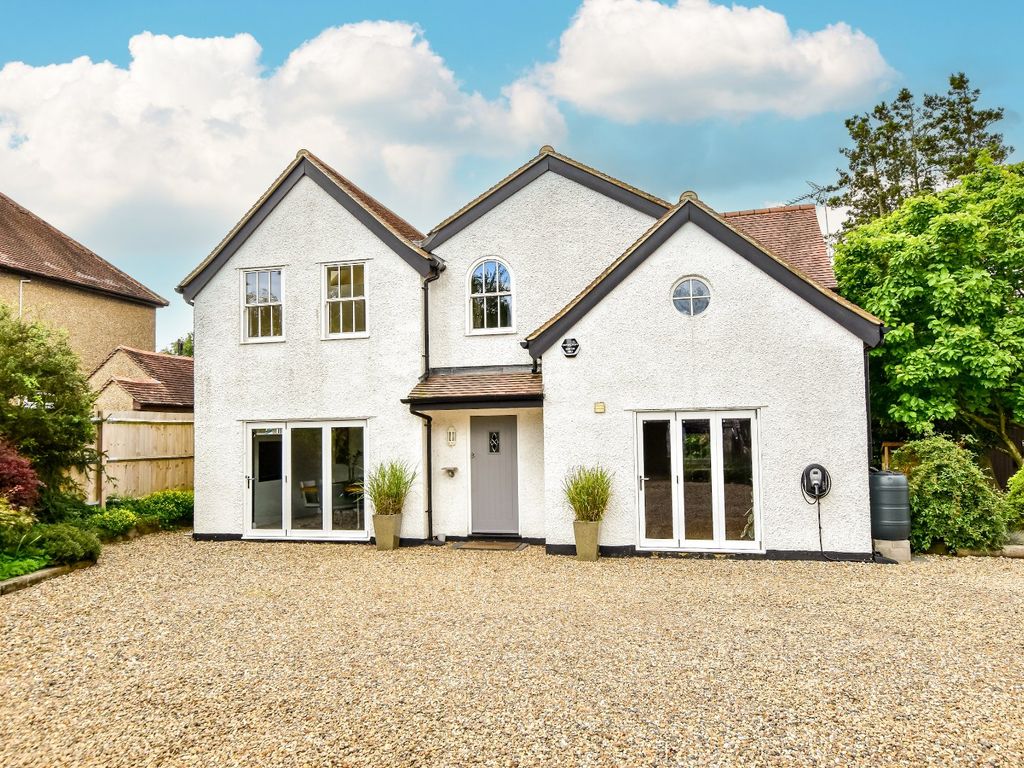 4 bed detached house for sale in Bedmond Road, Bedmond, Abbots Langley WD5, £1,100,000