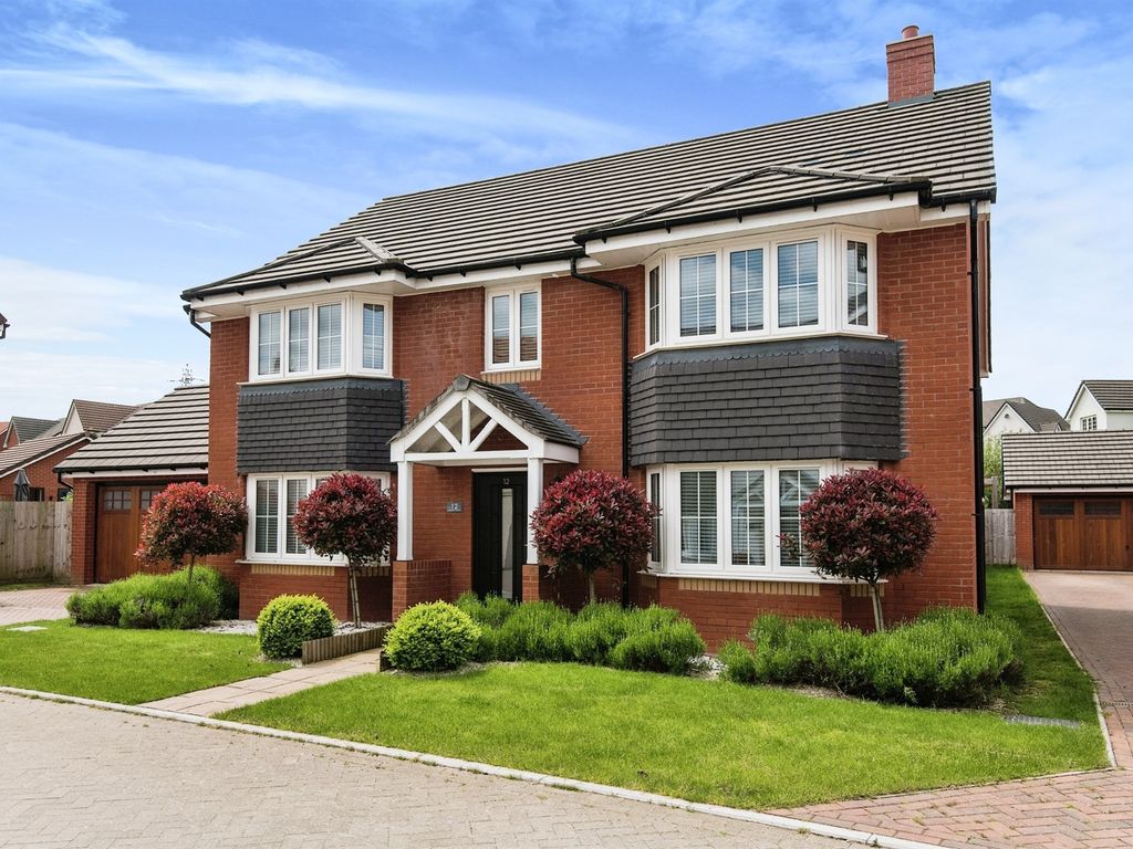 5 bed detached house for sale in Barrel Close, Ottery St. Mary EX11, £680,000