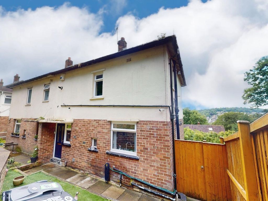 2 bed semi-detached house for sale in Festival Avenue, Shipley BD18, £125,000