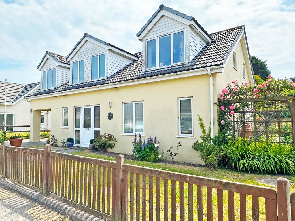 4 bed detached house for sale in Rue Les Joy, Le Val, Alderney GY9, £525,000
