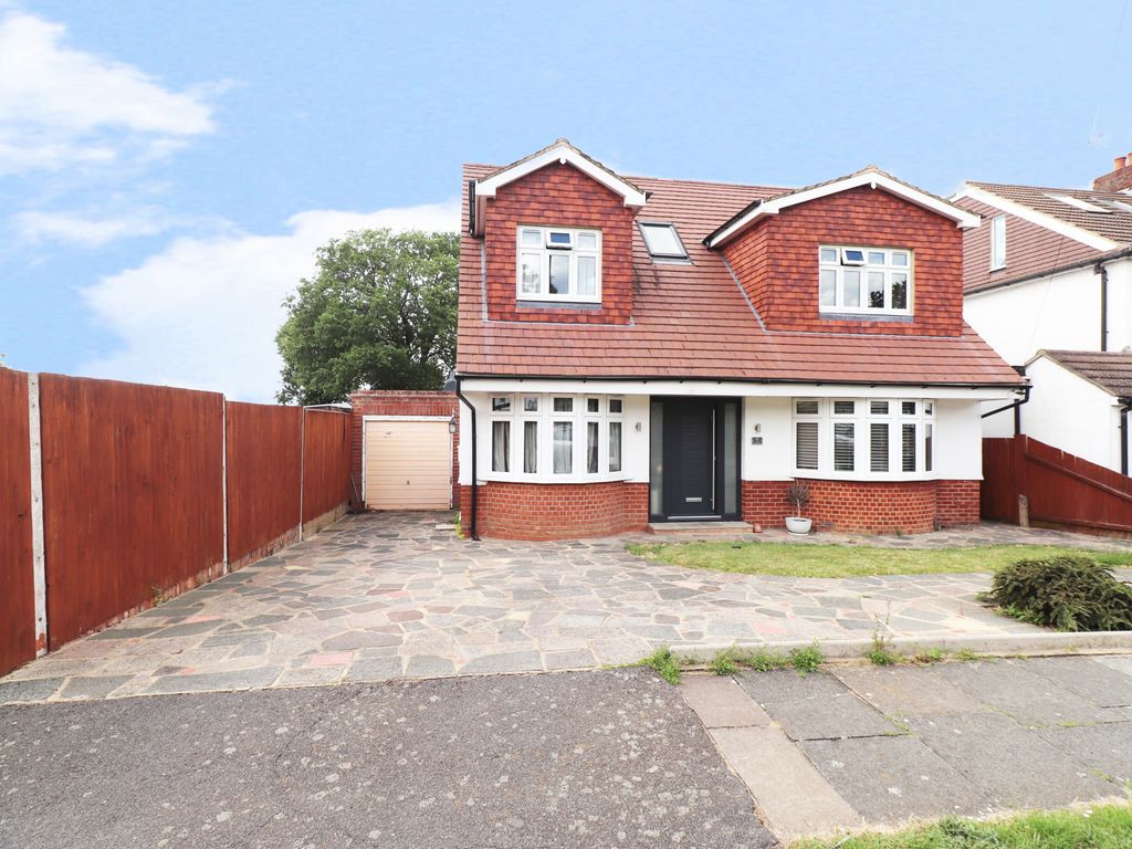 4 bed detached house for sale in Langley Gardens, Petts Wood, Orpington BR5, £1,100,000