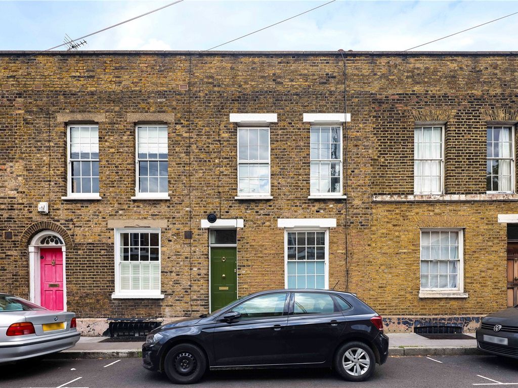 2 bed terraced house for sale in Barnes Street, Limehouse, London E14, £800,000