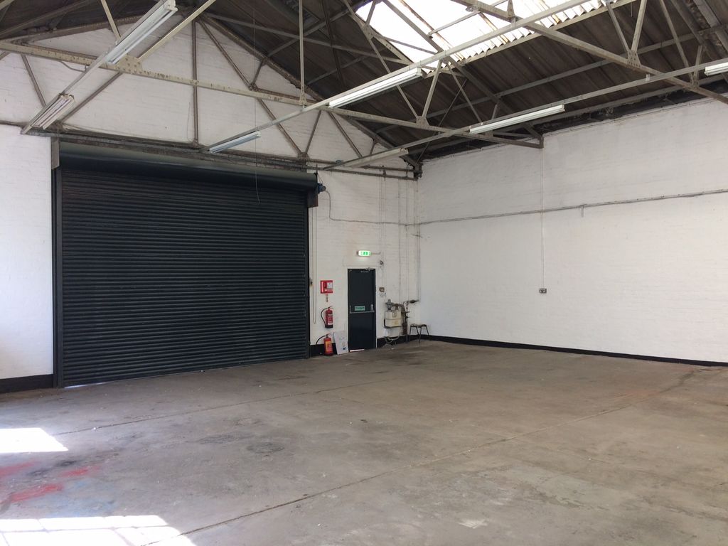 Industrial to let in Rumney, Cardiff CF3, £12,975 pa
