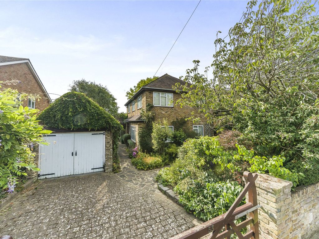 3 bed detached house for sale in Ashford, Surrey TW15, £640,000
