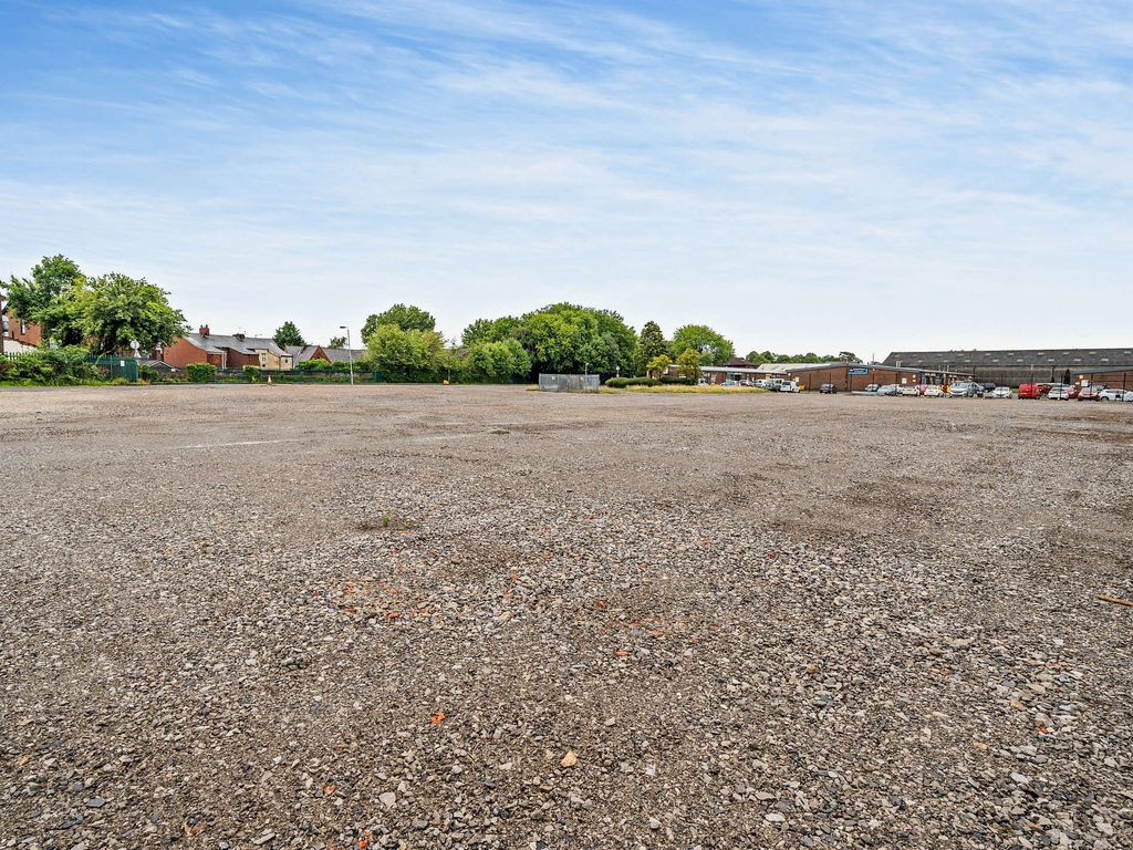 Land to let in Charnley Fold Industrial Estate, School Lane, Bamber Bridge, Preston PR5, £60,400 pa