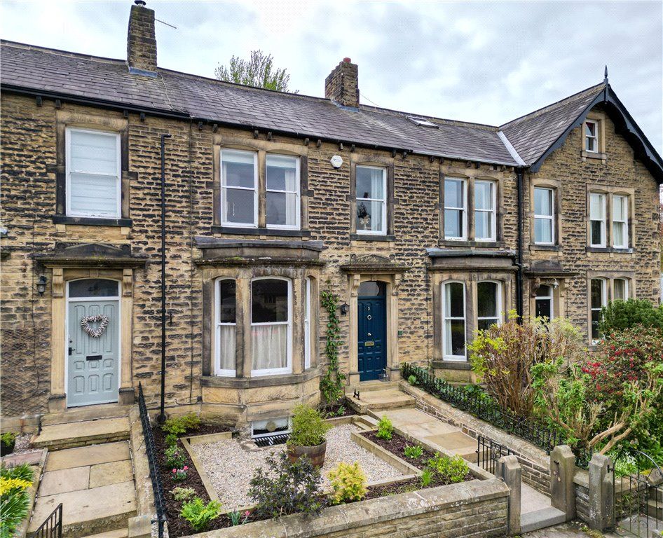 4 bed terraced house for sale in Hothfield Terrace, Skipton, North Yorkshire BD23, £435,000