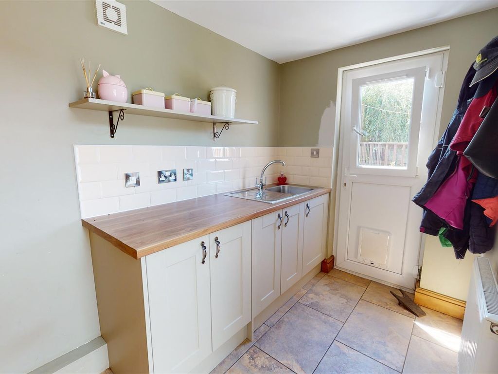 2 bed terraced house for sale in Cae Stumpie, Cowbridge CF71, £340,000