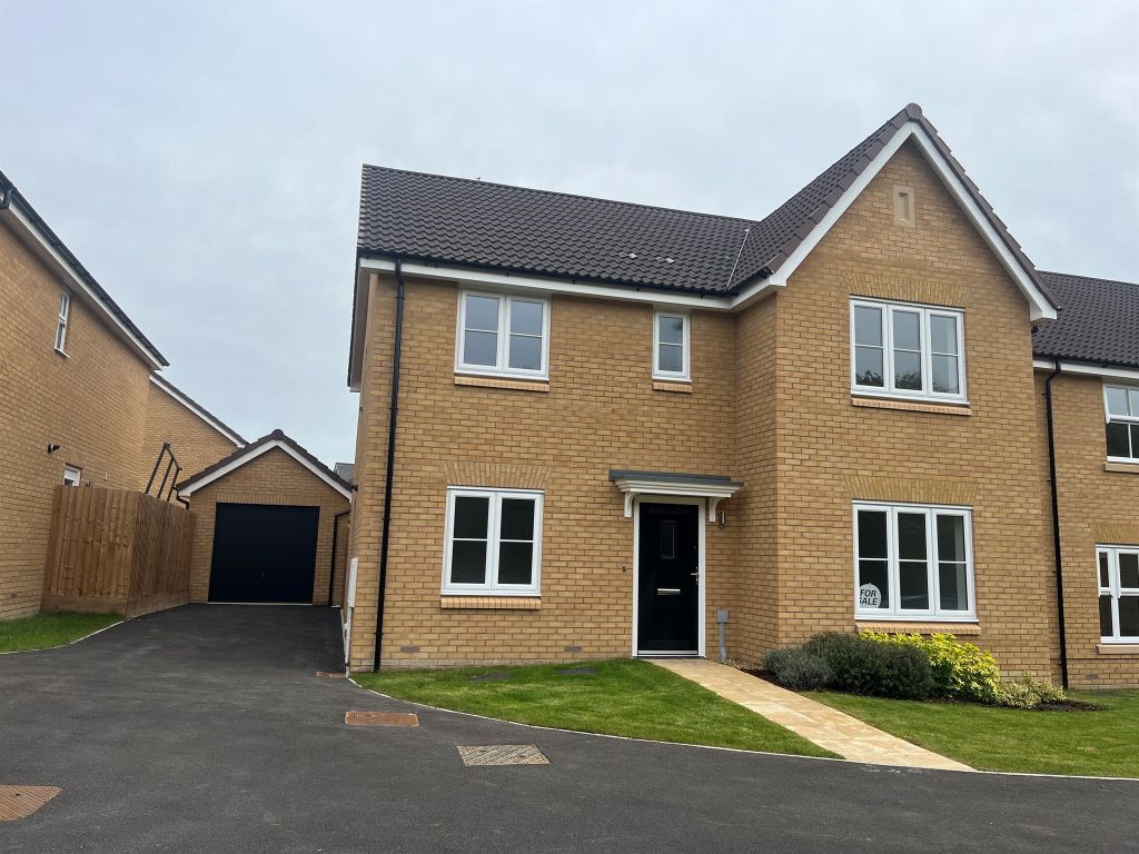 New home, 4 bed detached house for sale in Grafton Drive, Highfields Caldecote, Cambridge CB23, £625,000