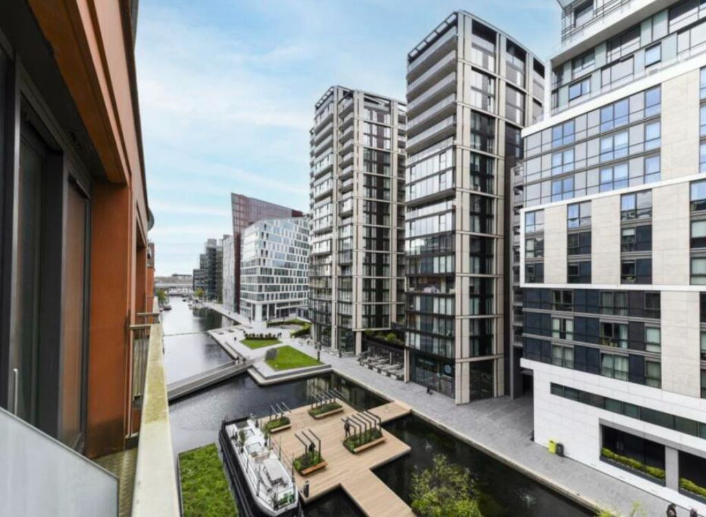 3 bed flat for sale in Praed Street, London W2, £1,450,000