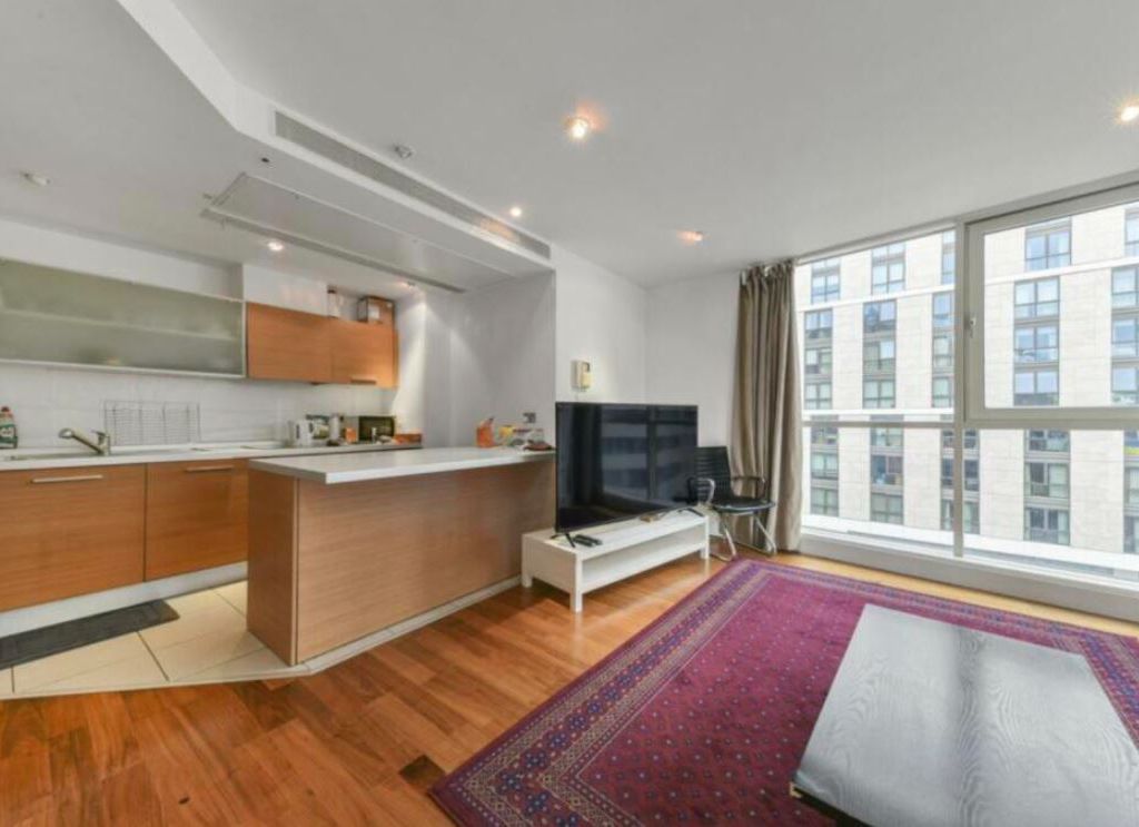 3 bed flat for sale in Praed Street, London W2, £1,450,000