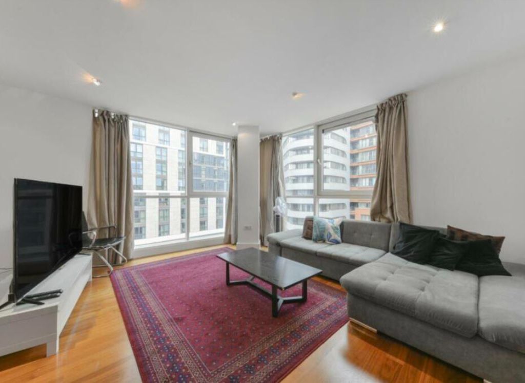 3 bed flat for sale in Praed Street, London W2, £1,450,000