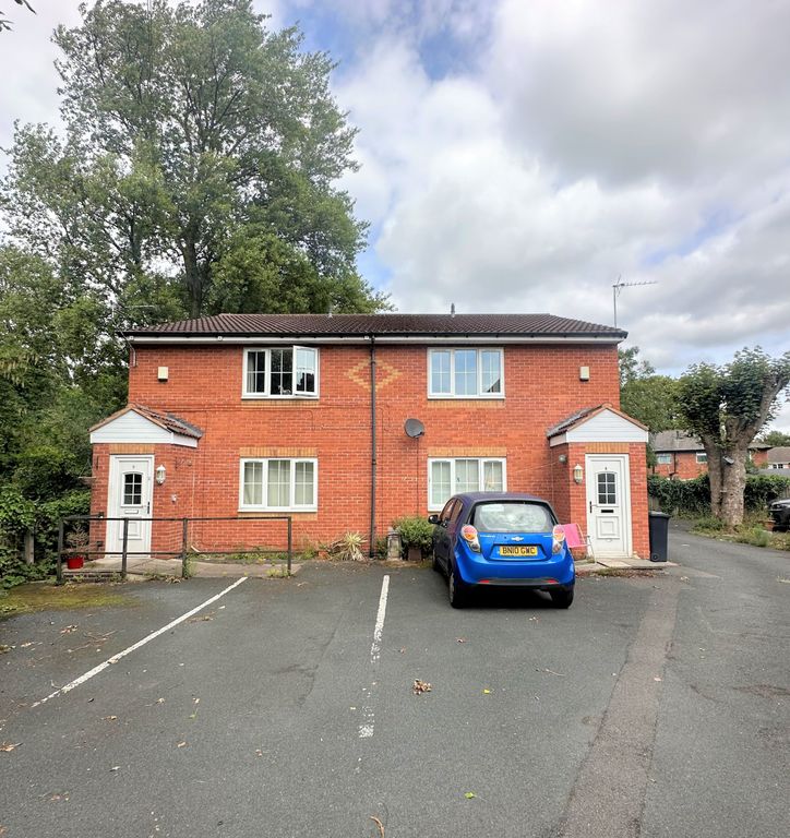 4 bed block of flats for sale in Park View Court, Pinson Road, Willenhall WV13, £360,000