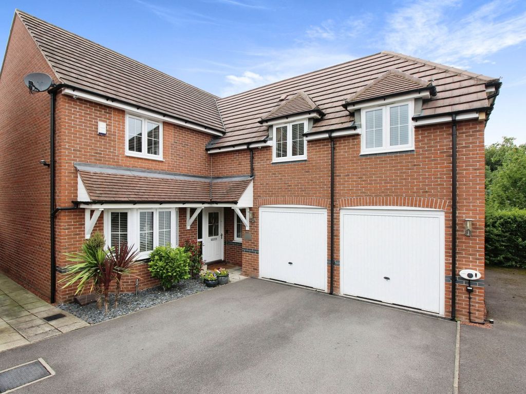 4 bed detached house for sale in Yates Croft, Farnsfield, Newark NG22, £625,000