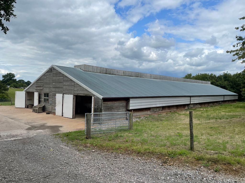 Land for sale in The Hen House, Taynton, Gloucestershire GL19, £795,000