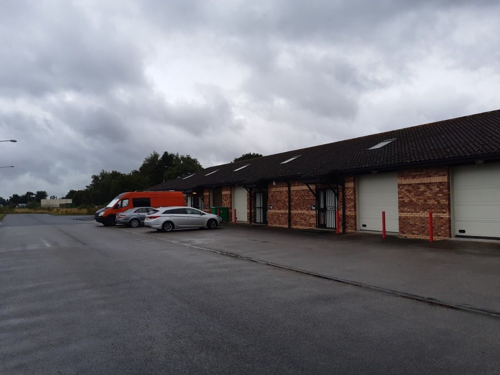 Industrial to let in Holme Industrial Estate, Skiff Lane, Holme On Spalding Moor YO43, £4,500 pa